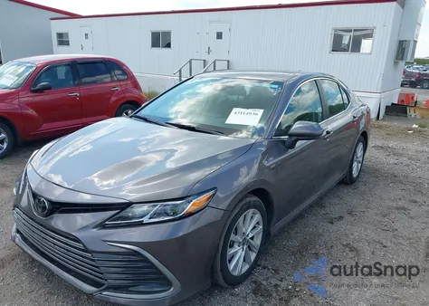 2024 Toyota Camry Le из США, поврежденный, VIN 4T1C11AK1RU886511